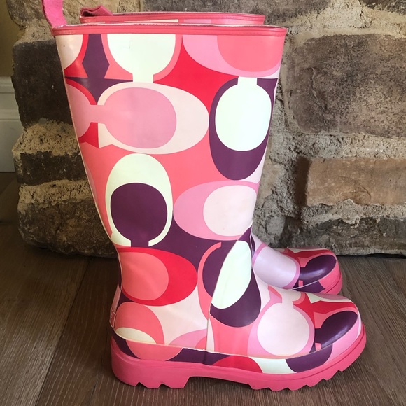 Coach pink signature Paisley Rain Rubber boots size 7 Barbiecore price firm! - Picture 1 of 7
